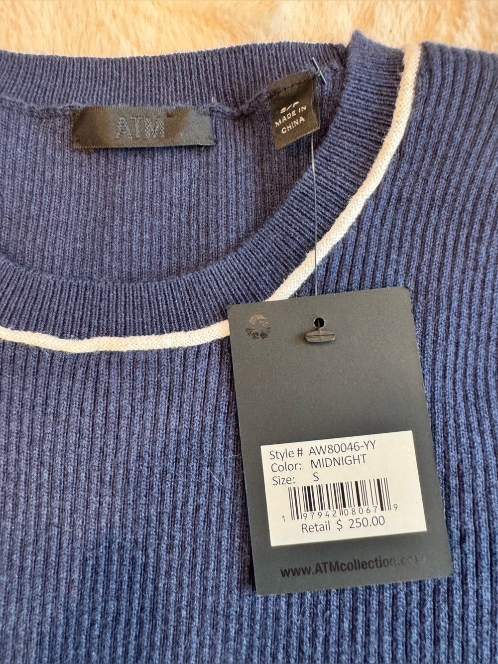 ATM, Small, Navy Short-Sleeves cashmere Knit blend Sweater with White Trim - Picture 9 of 11
